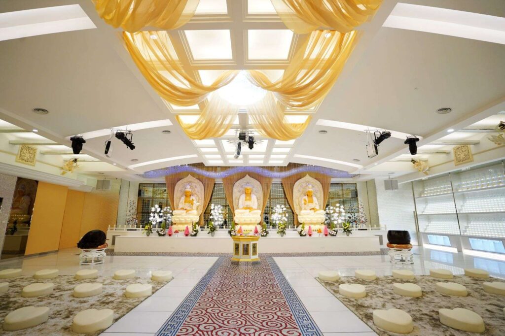 三圣殿 Shan Sheng Dian Temple